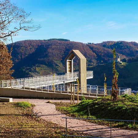 Wein- Und Gaestehaus Genetsch Lieser Exterior foto